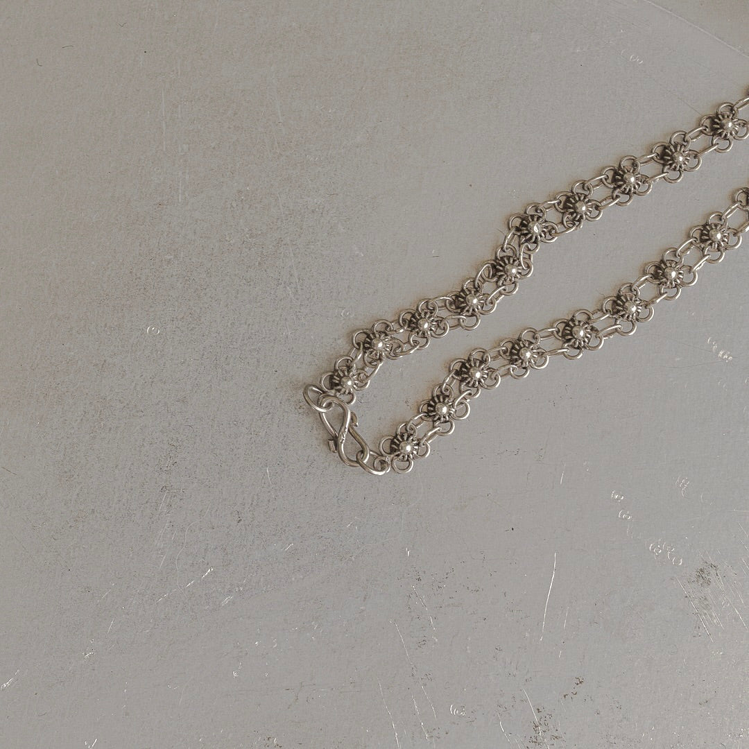 C.1950-|Silver Flower-Link Vintage Chain Necklace