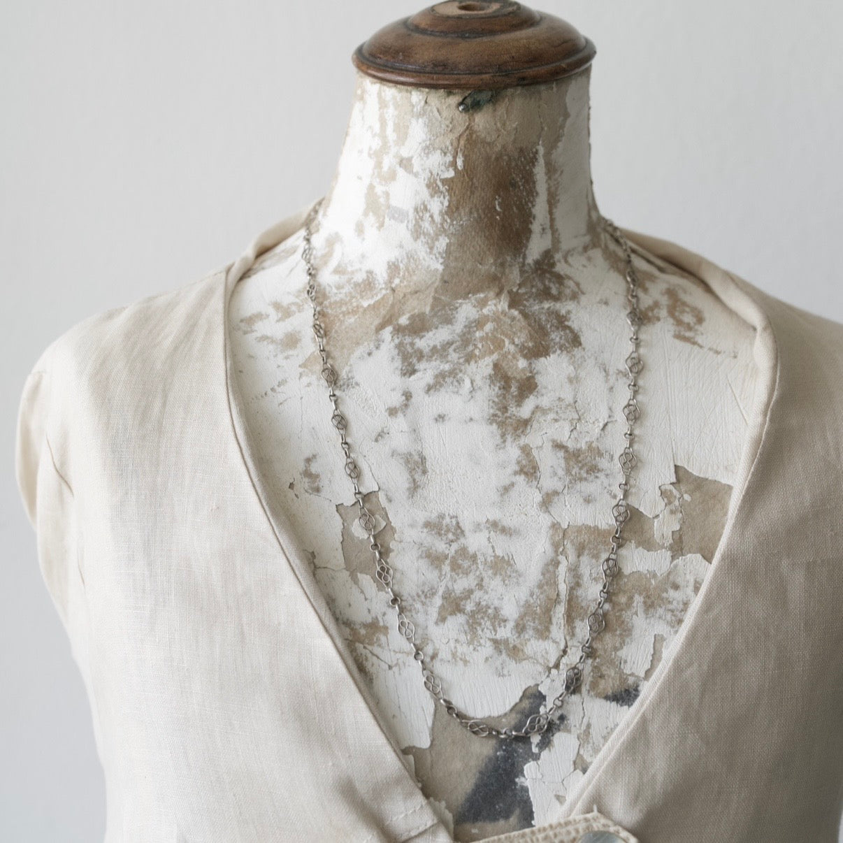 C.1900-1920|Ornamental Infinity Motif Silver Chain 60cm