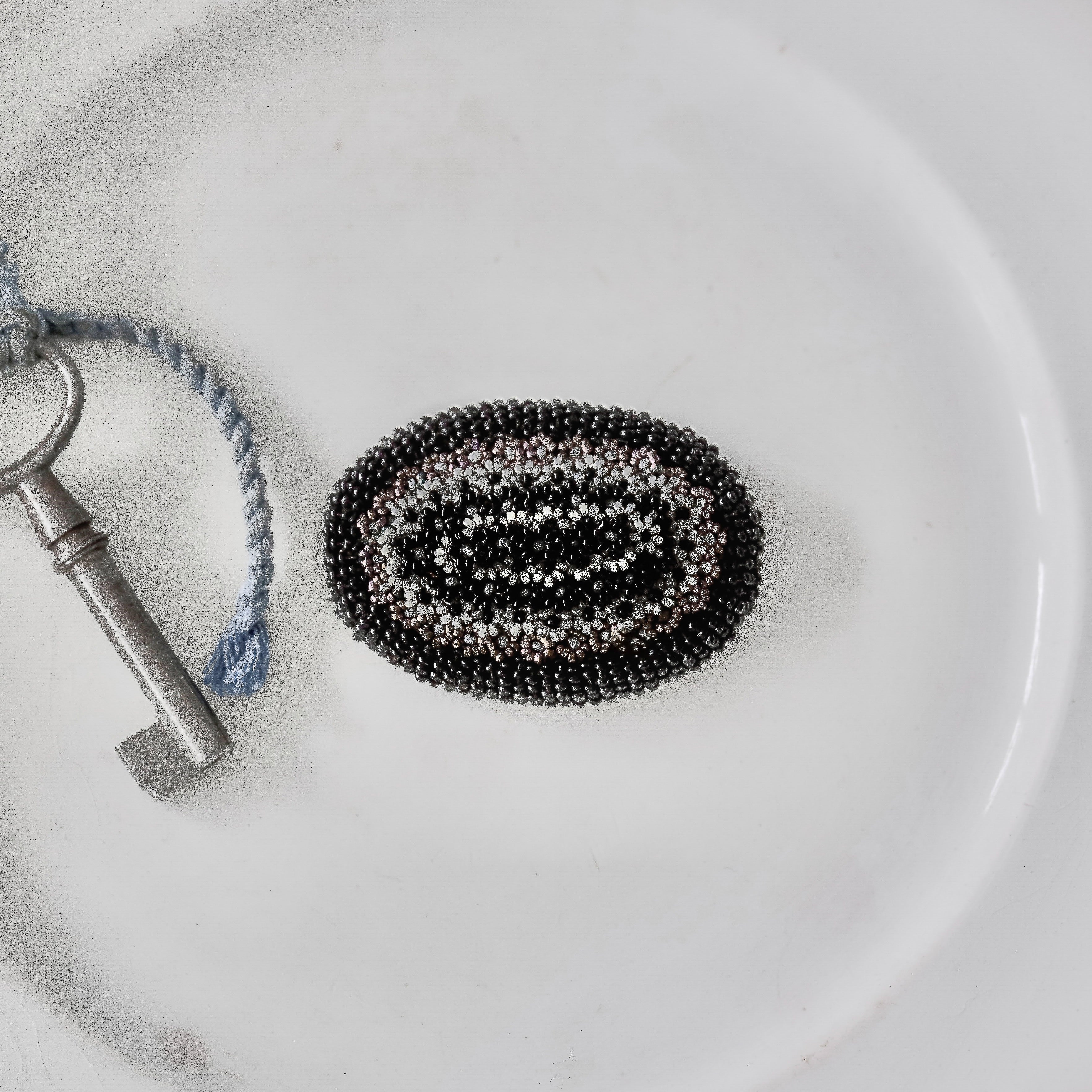 C.1900-1920|Petit Beads Flower Oval Brooch