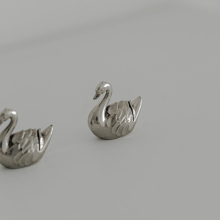 C.1950-1980 | Swan Card Holder