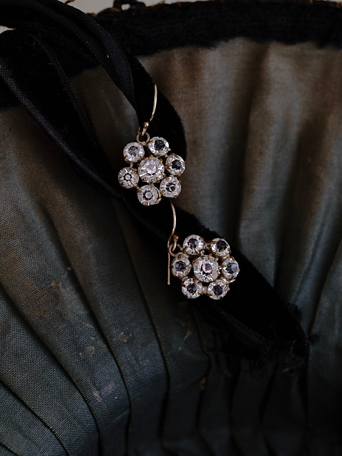 C.1900 ローズカットクリアガラス 18K ゴールド ピアス
