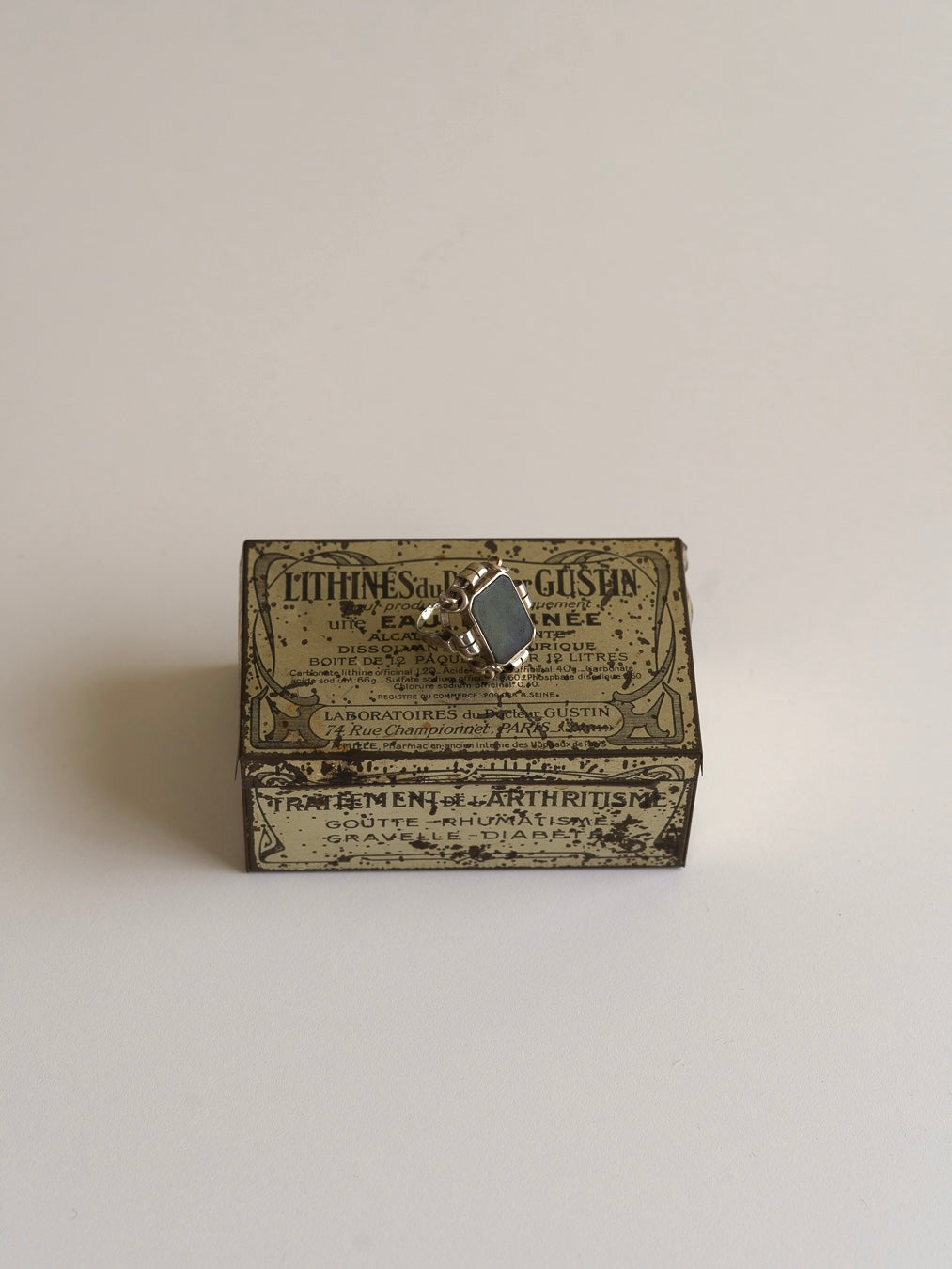 Art Nouveau / Art Deco Transitional design Green Jasper et Silver Ring