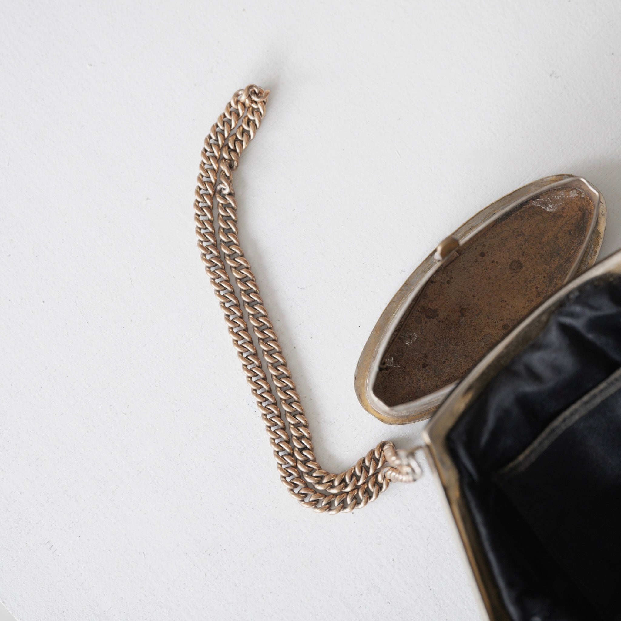C.1920-1940|Black Chain Bag with Floral Metal Frame