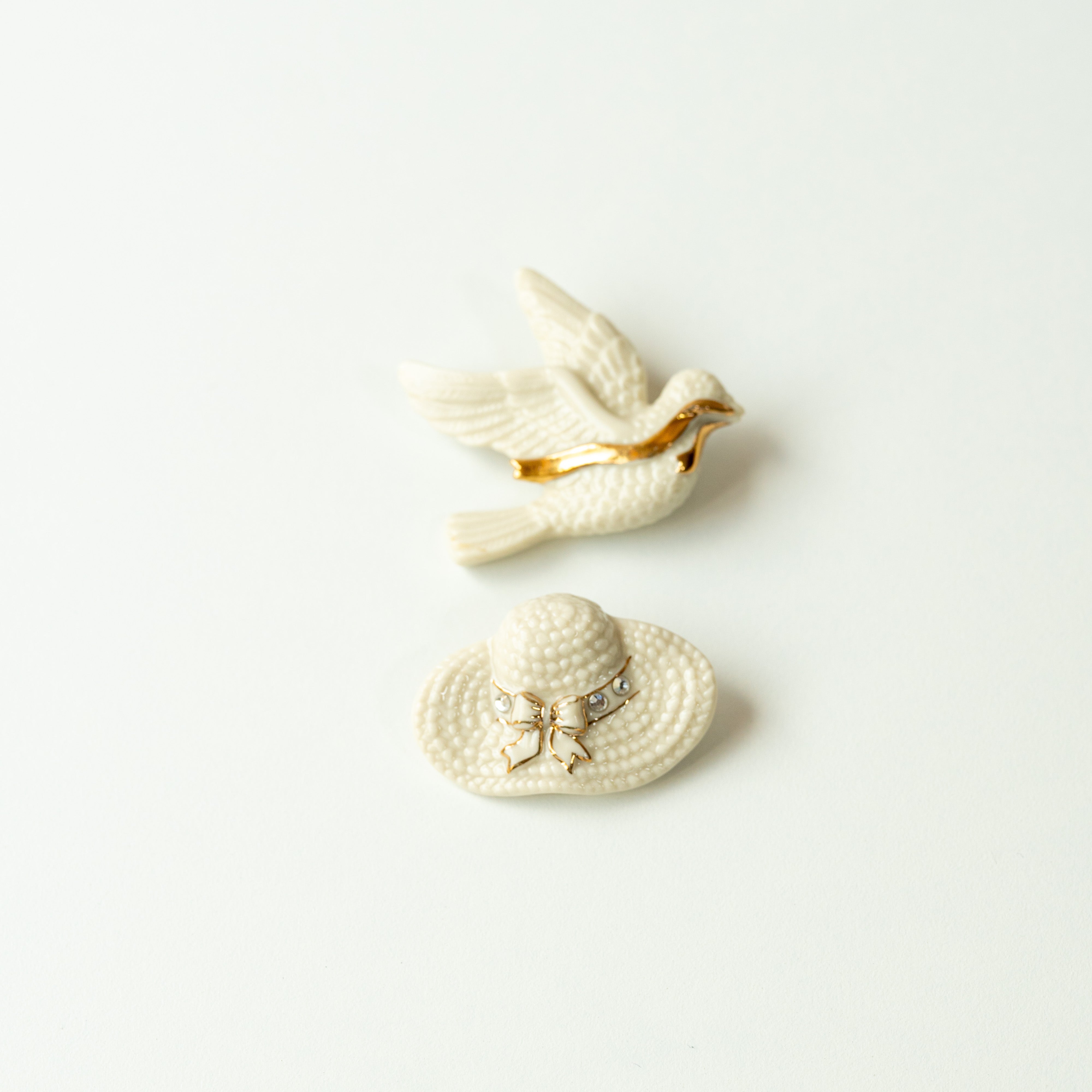 LENOX BONNET & DOVE ブローチセット