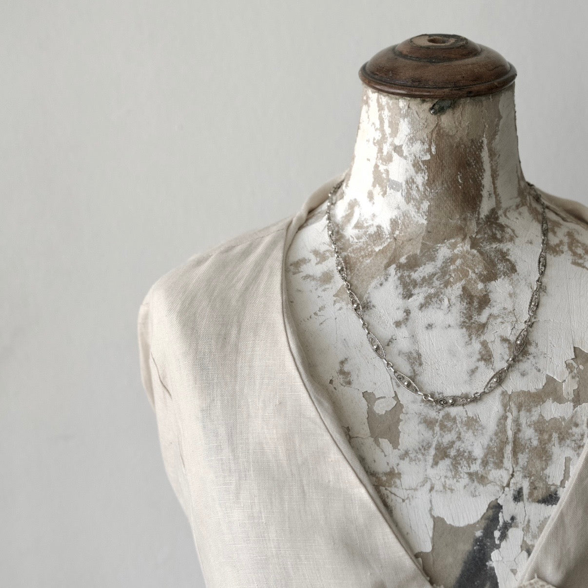 C.1900-1920|Ornamental Filigree Silver Chain 48cm
