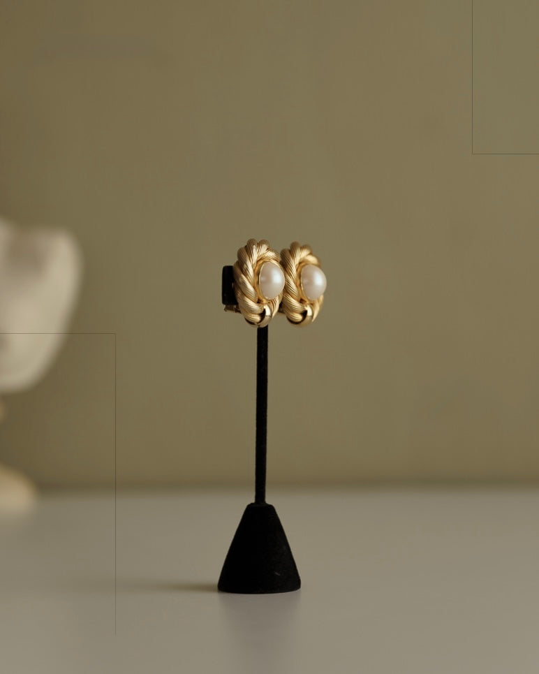 C.1950-1960 Twisted Rope Faux Pearl Clip-On Earrings