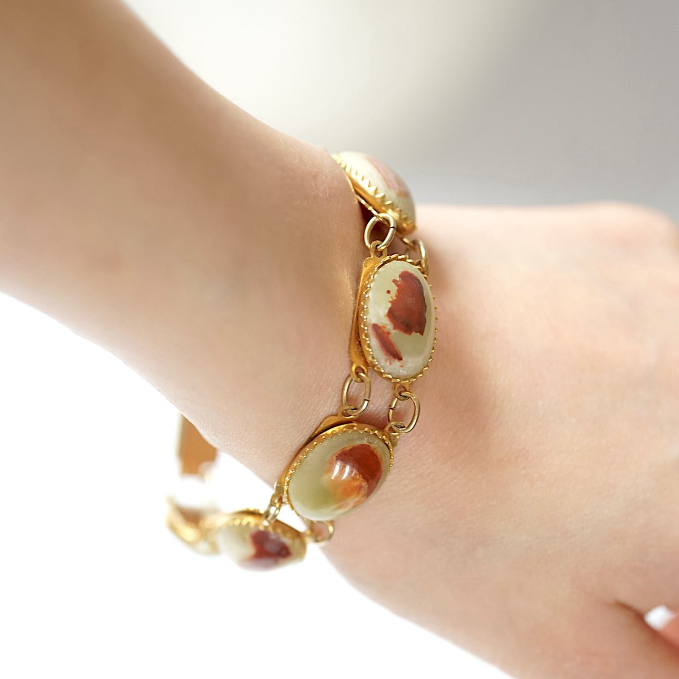 ONYX STONE BRACELET<br>オニキス・ストーン・ブレスレット