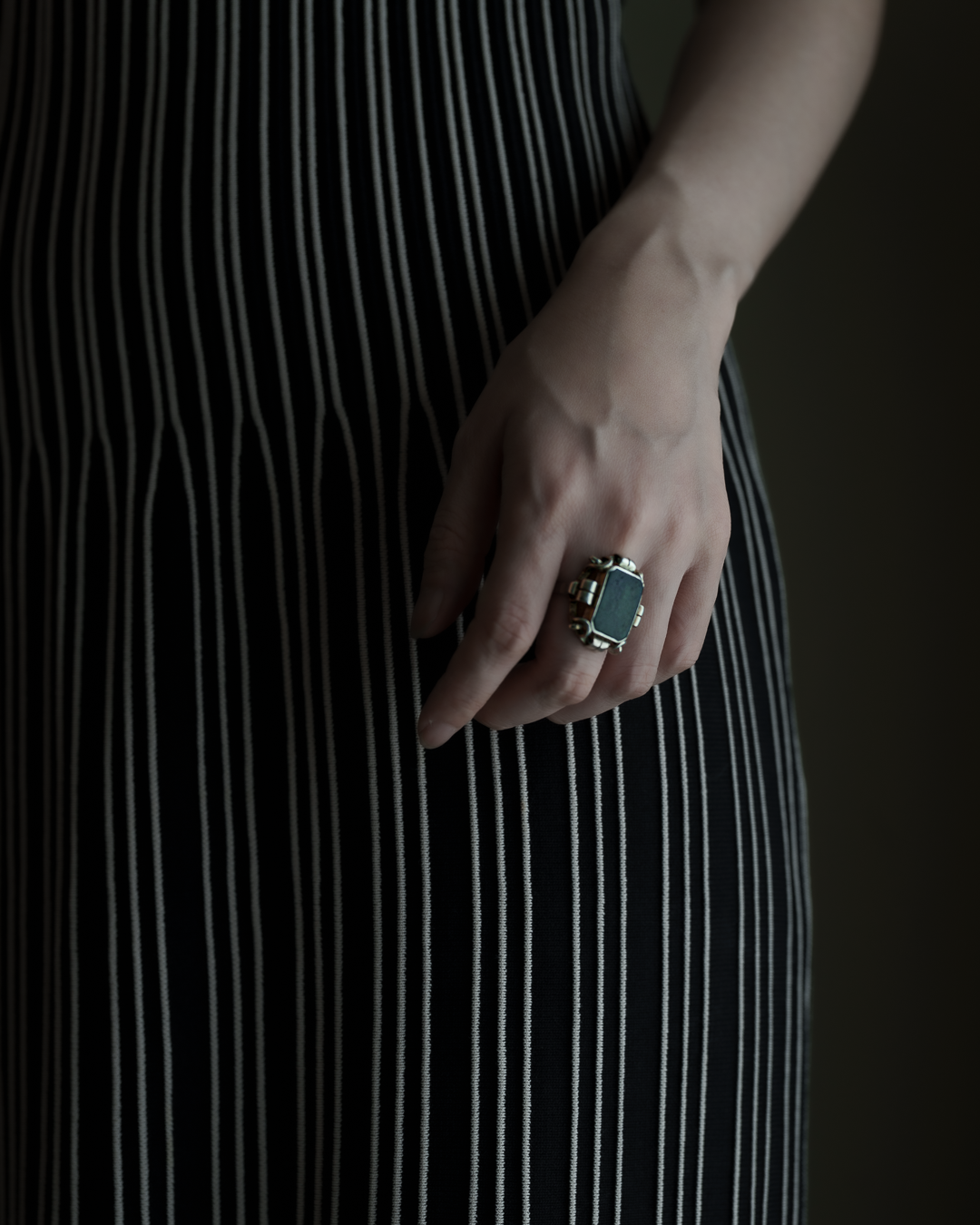 Art Nouveau / Art Deco Transitional design Green Jasper et Silver Ring