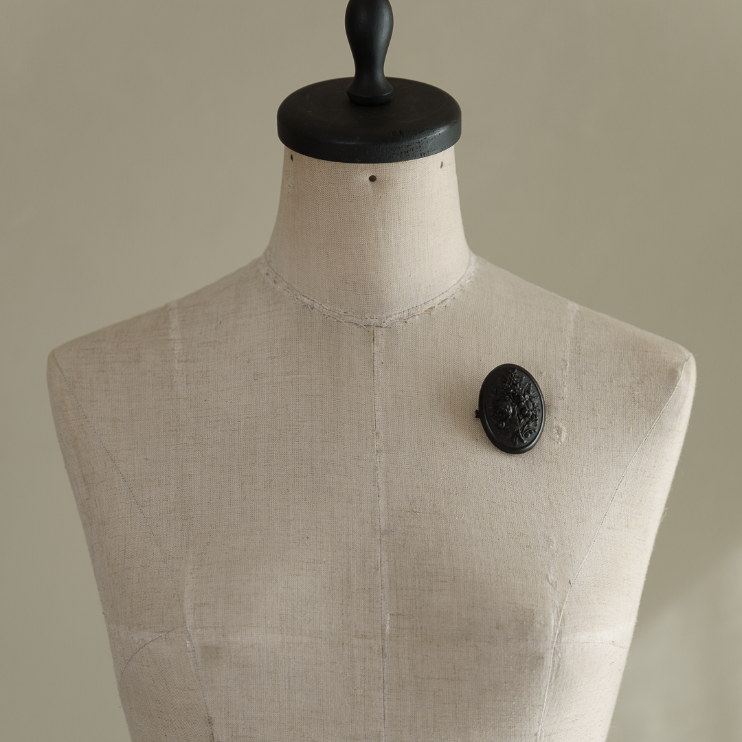 C.1920|French Bouquet Black Wood Oval Brooch