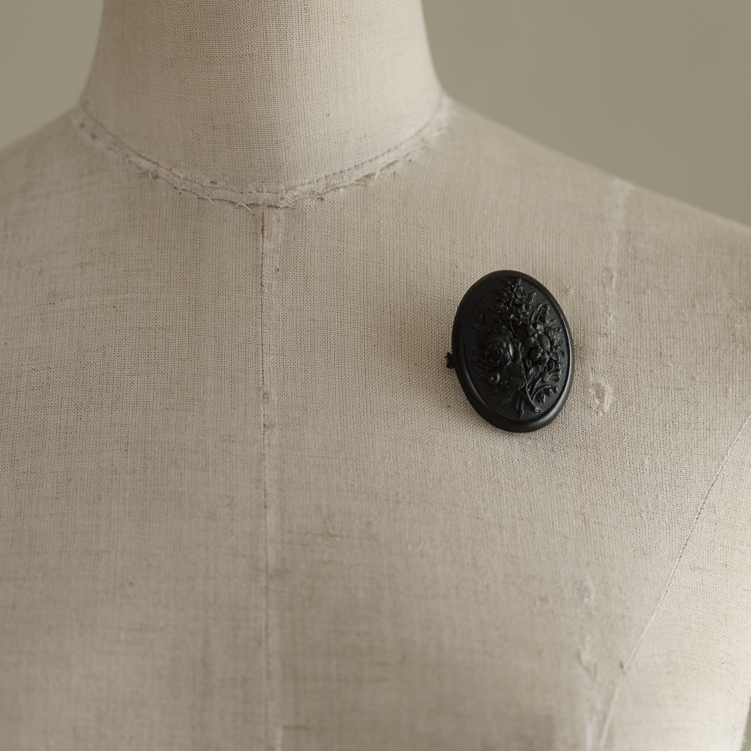 C.1920|French Bouquet Black Wood Oval Brooch