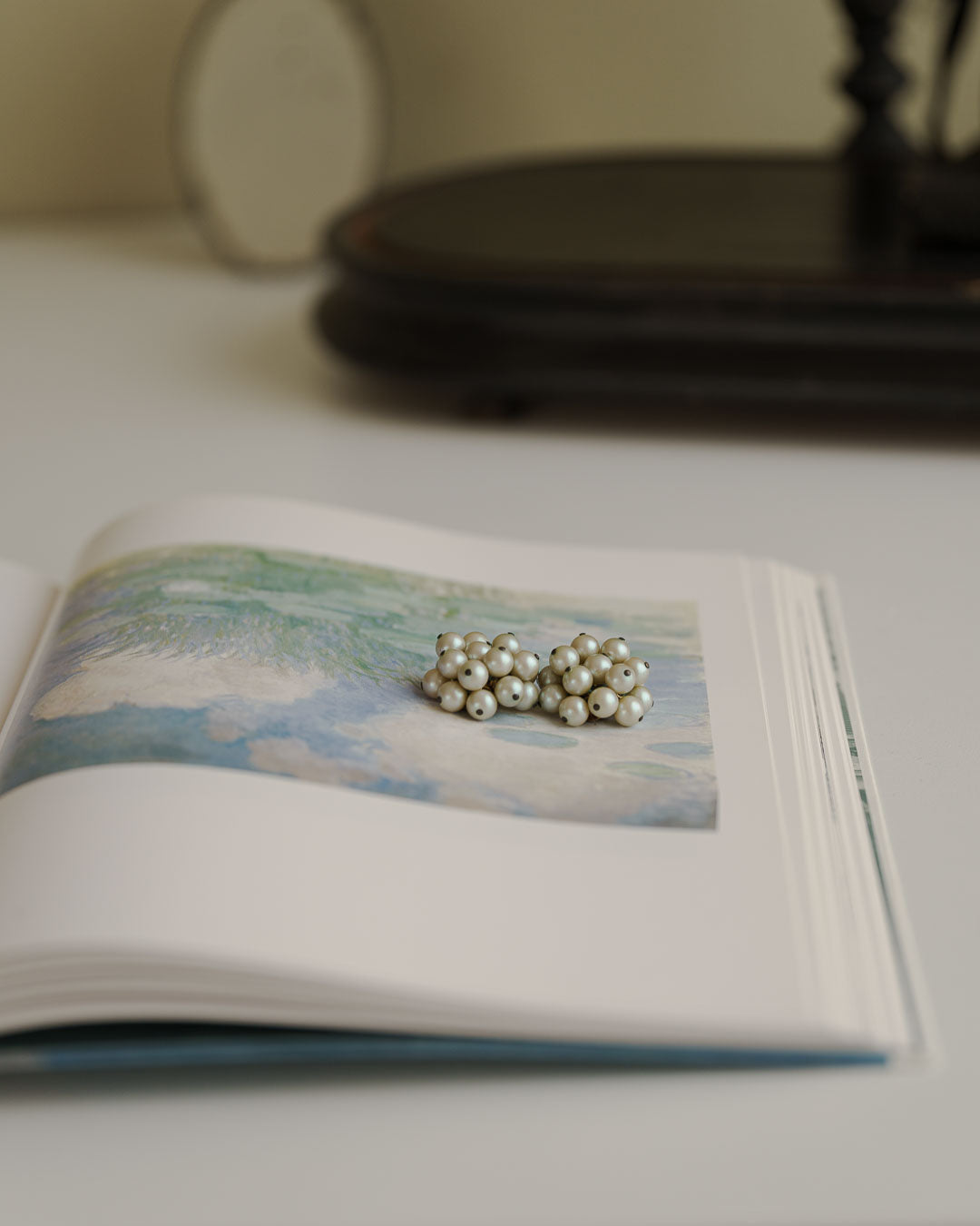C.1940-|Blue Moon|Iridescent Pearl Cluster Earrings