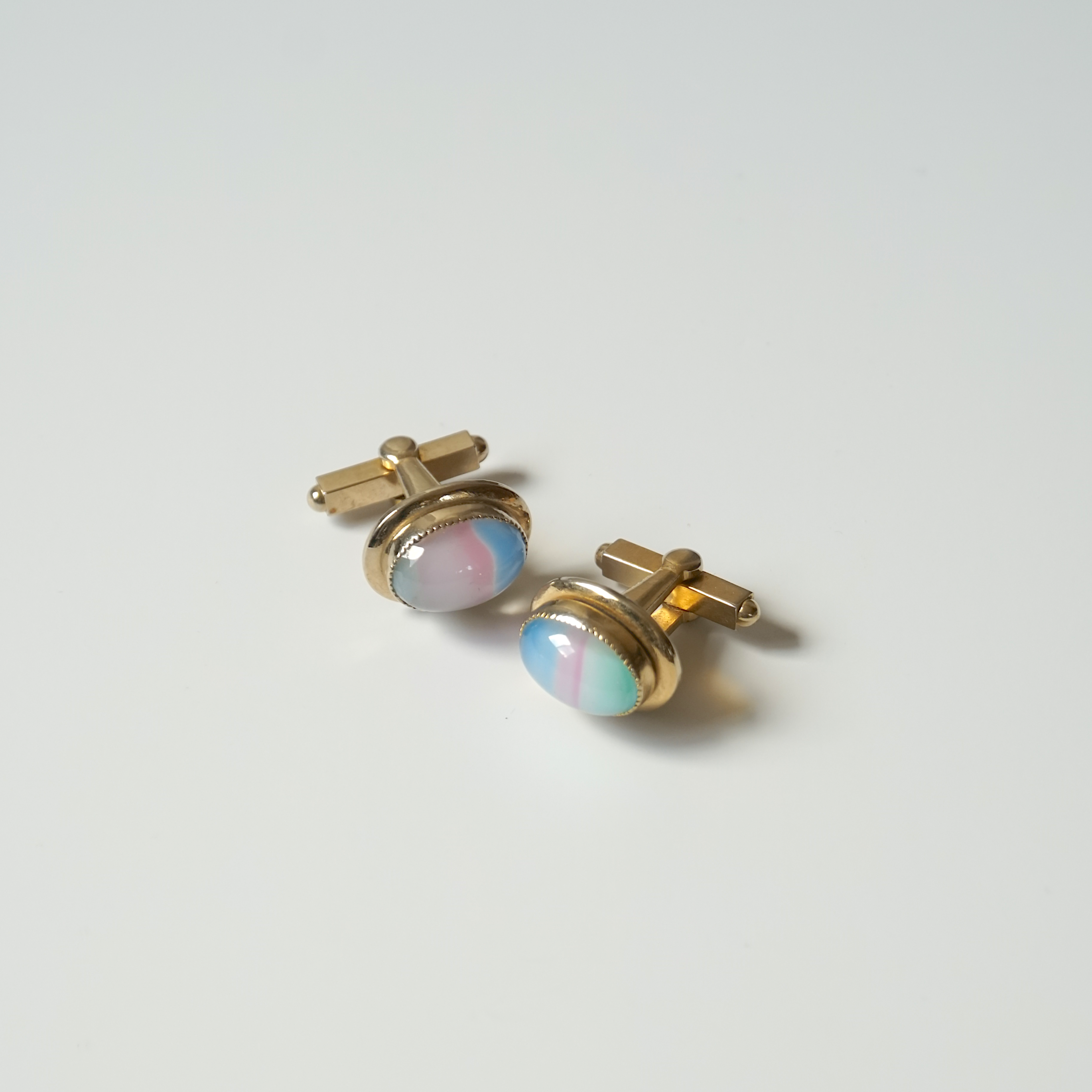 Unisex Milky Iris Glass Cuffs