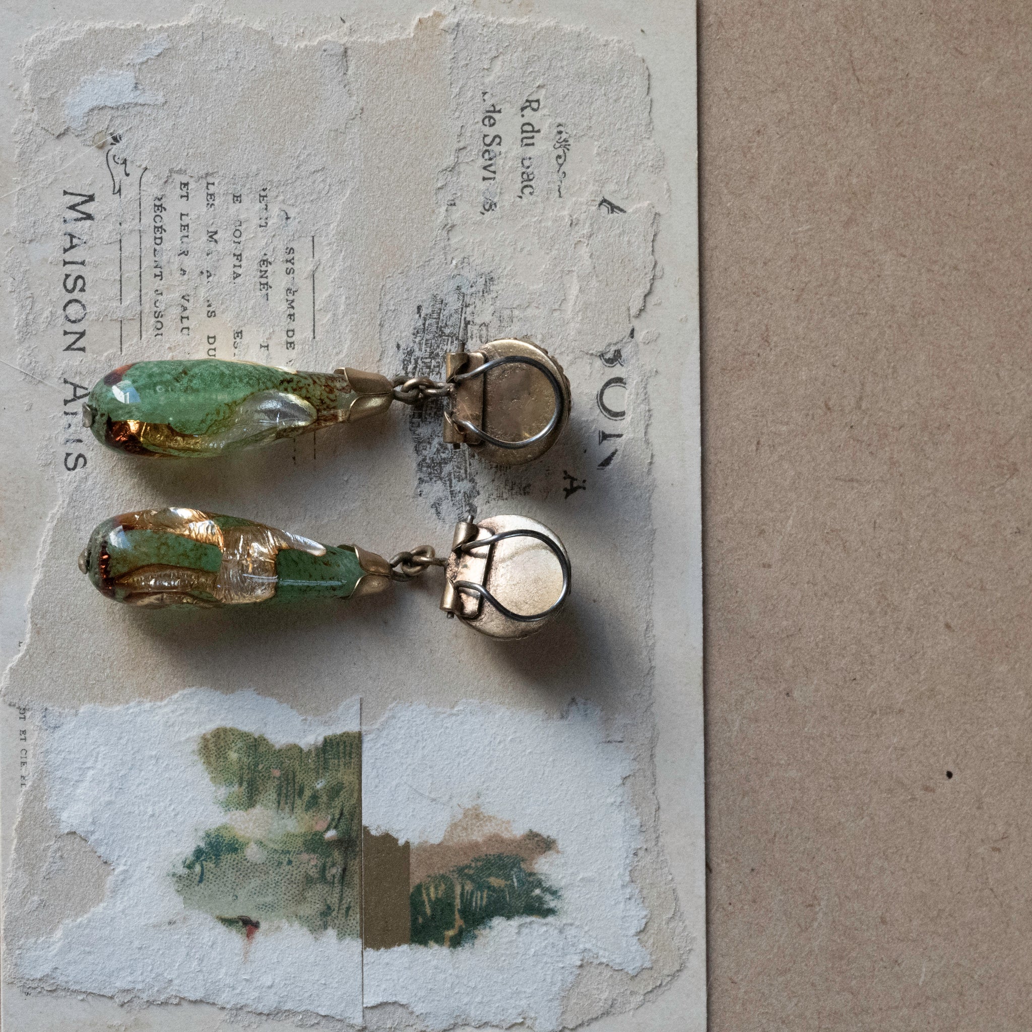 Foil Glass Filigree Drop Earring