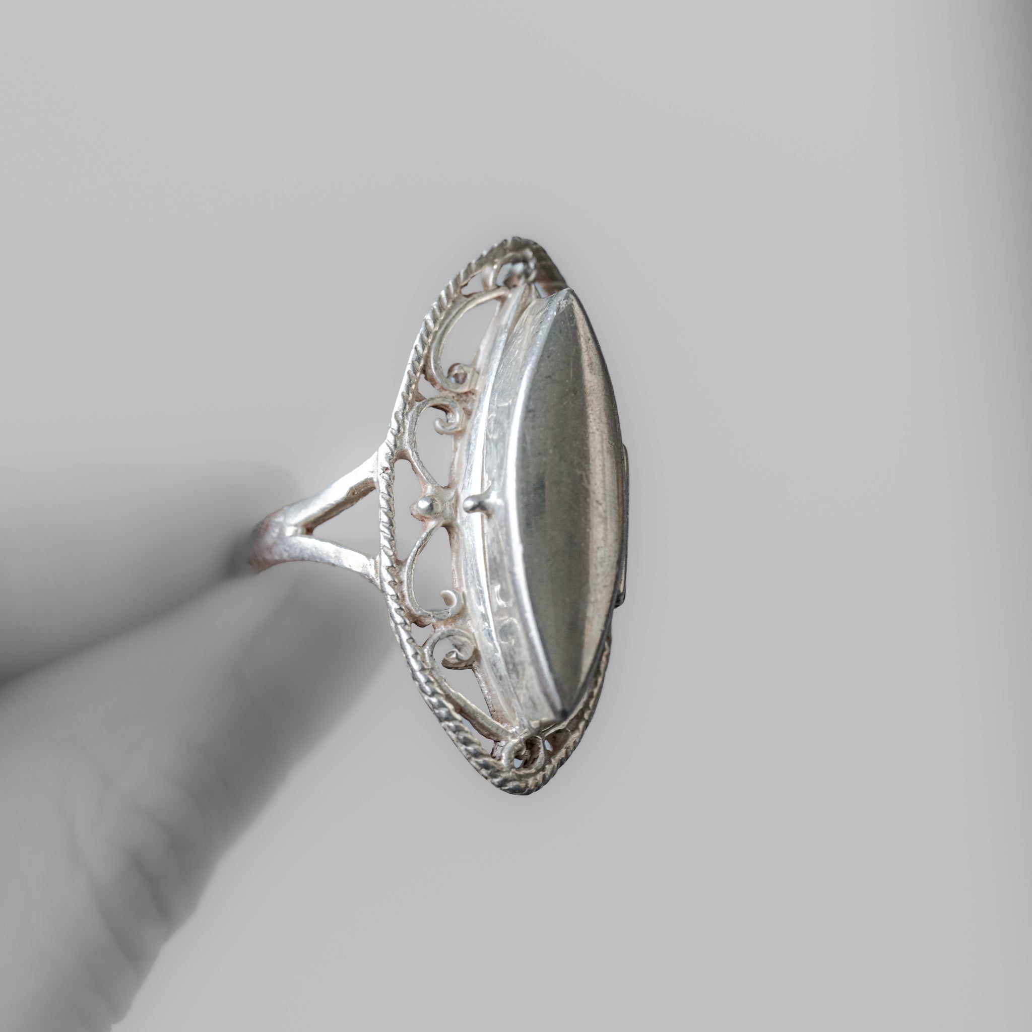 C.1900-1930| French Silver Filigree Secret Compartment Ring