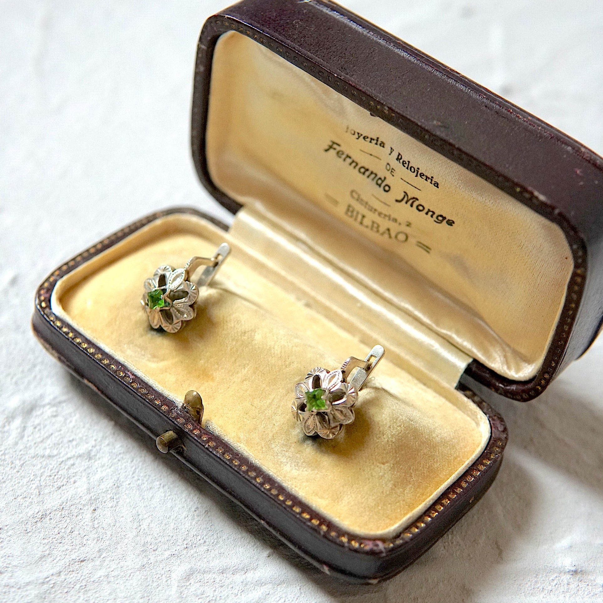 PERIDOT FLOWER EARRING<br>ペリドット・フラワー・ピアス