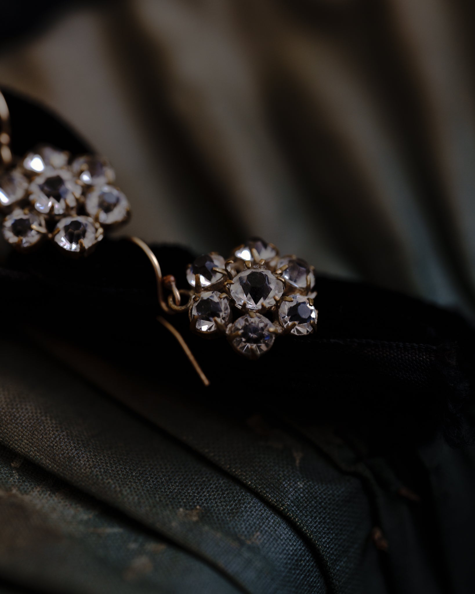 C.1900 ローズカットクリアガラス 18K ゴールド ピアス