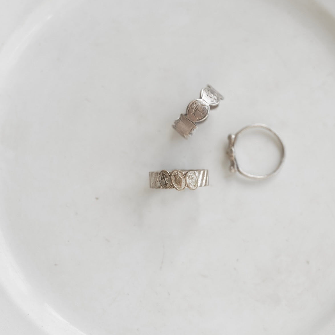 C.1920-1940｜ Faith, Hope & Sacred Heart Ring