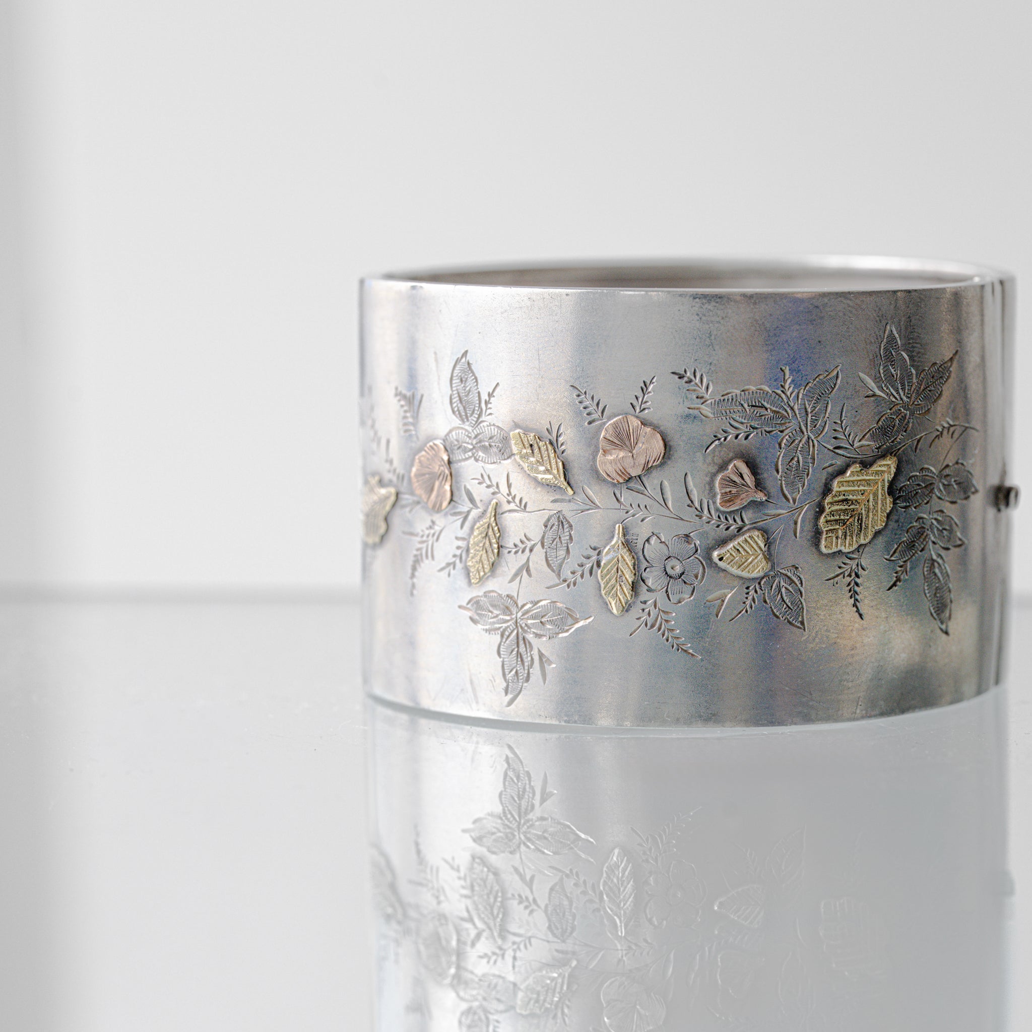 C.1890-1910｜Victorian Sterling Silver Floral Cuff Bracelet