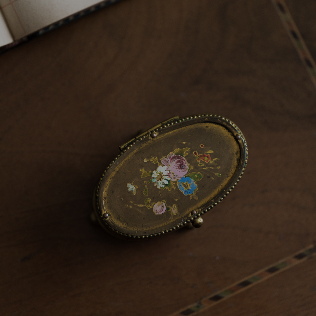 C.1900｜Hand Painted Flower Jewerly Case