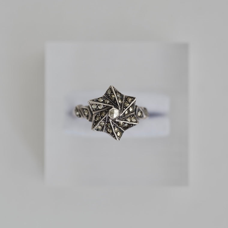 C.1920-1930｜Starburst Marcasite Silver Ring