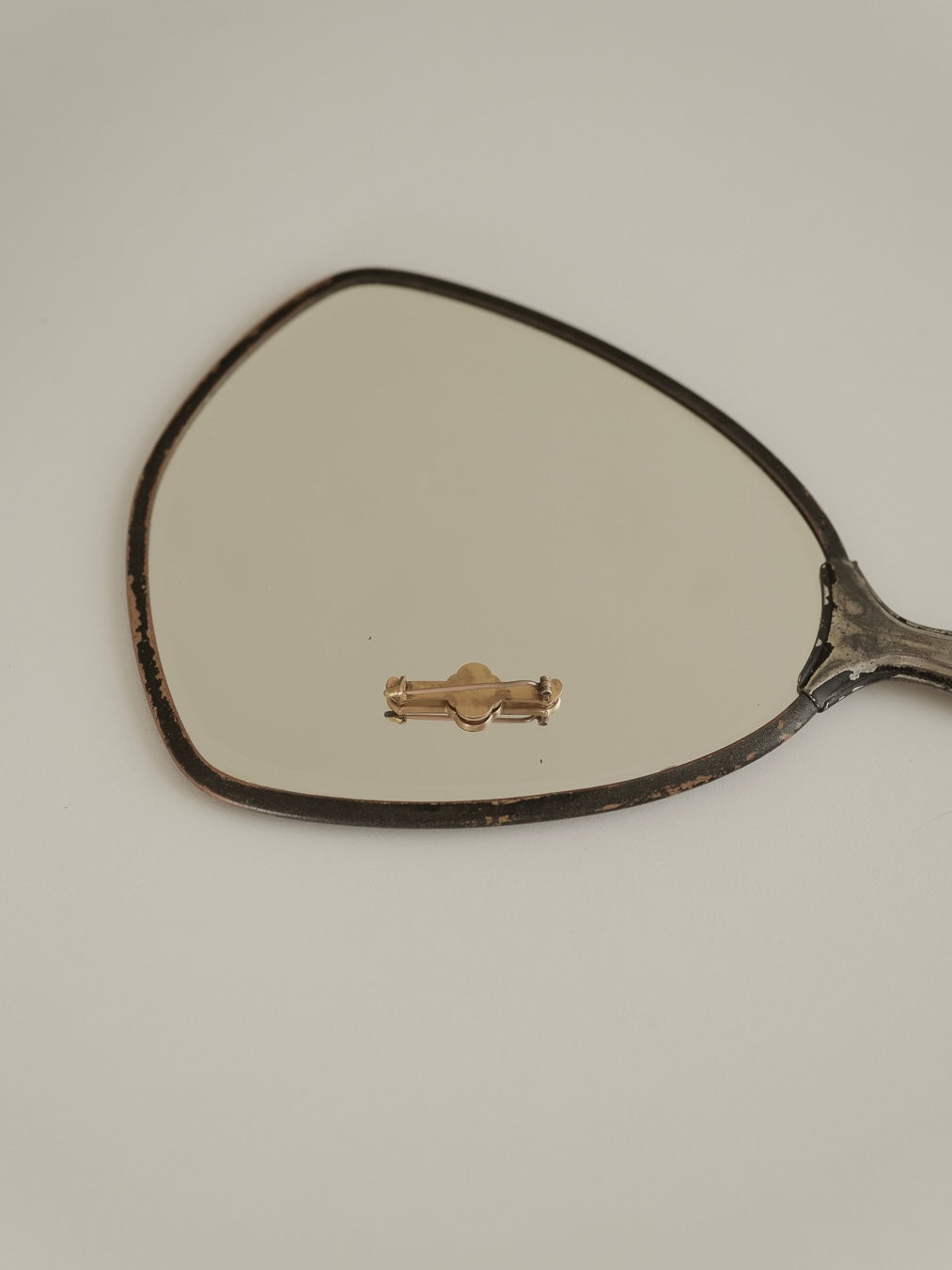 C.1900｜FIX Gold-Plated Angel Bar Brooch