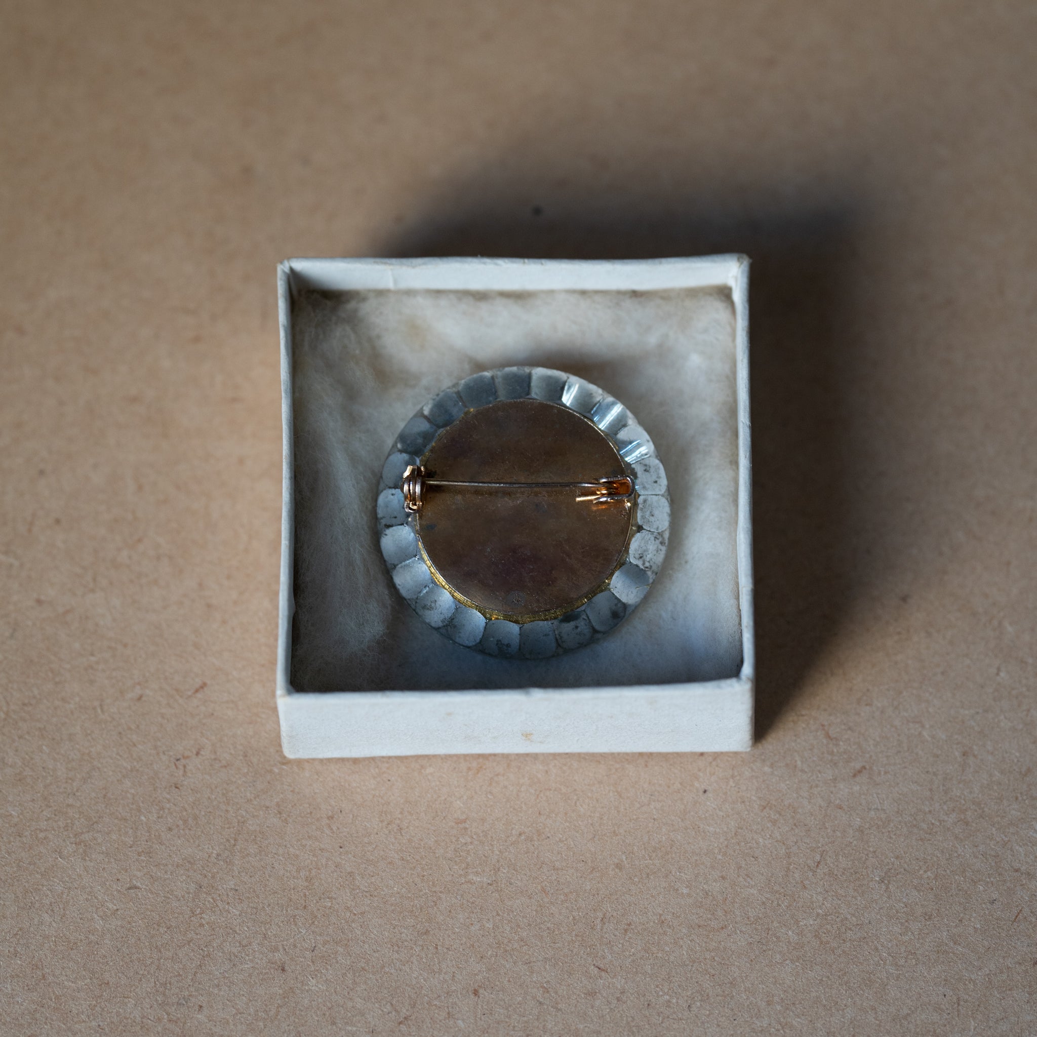 Daisy Clear Glass Brooch