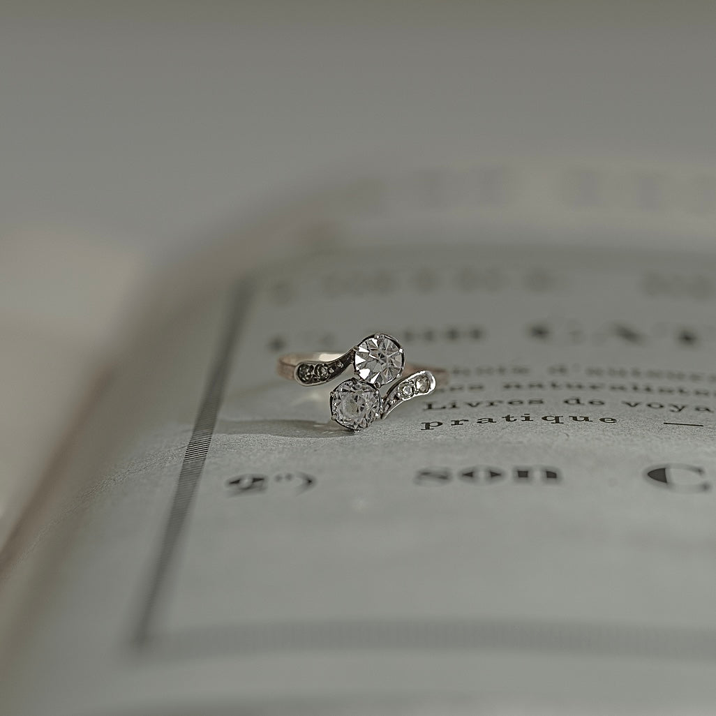 C.1900｜"Toi et Moi" Paste Stone 18K Gold Ring