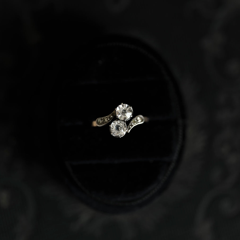 C.1900｜"Toi et Moi" Paste Stone 18K Gold Ring