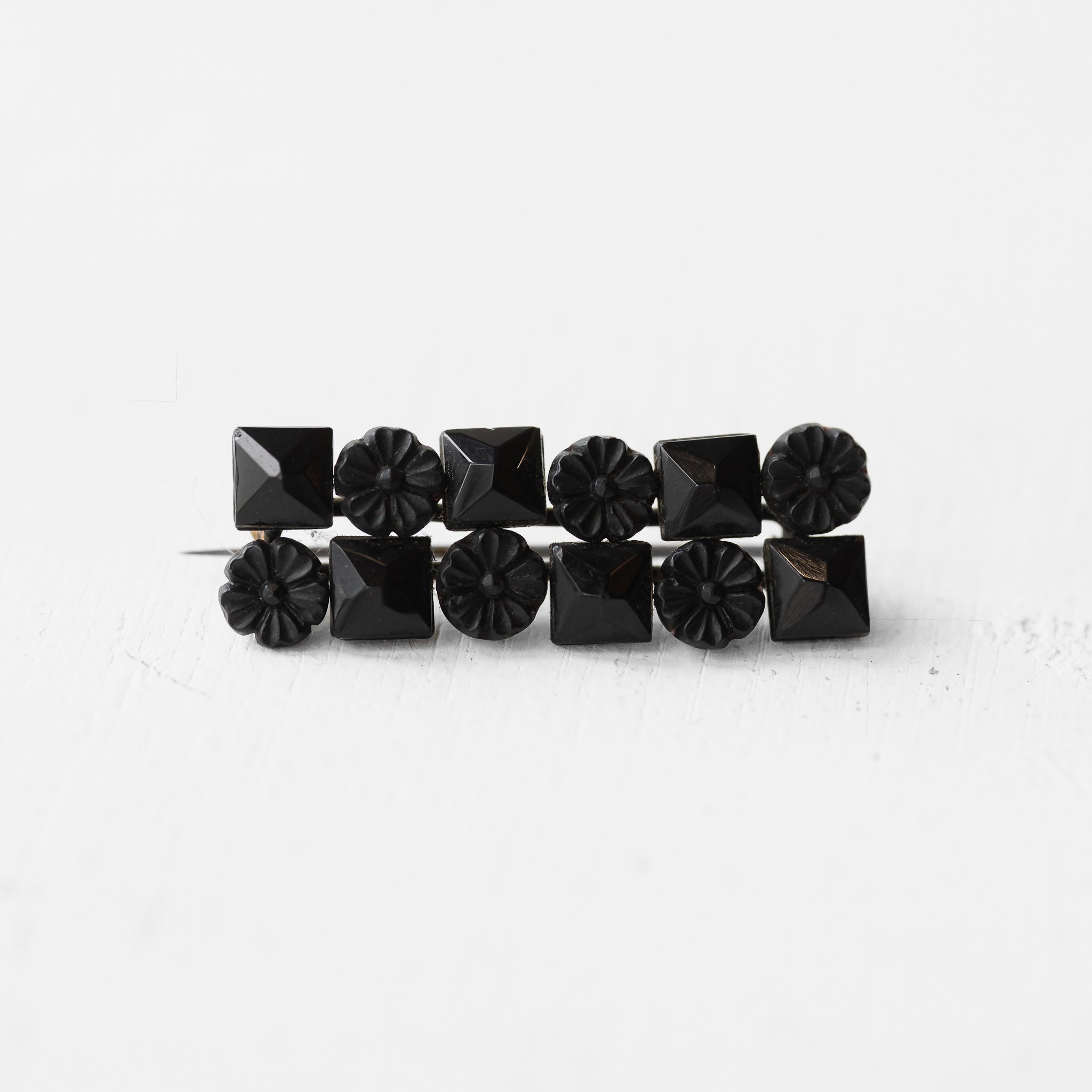 C.1900 - 1930 French Jet Glass Rosette Bar Brooch