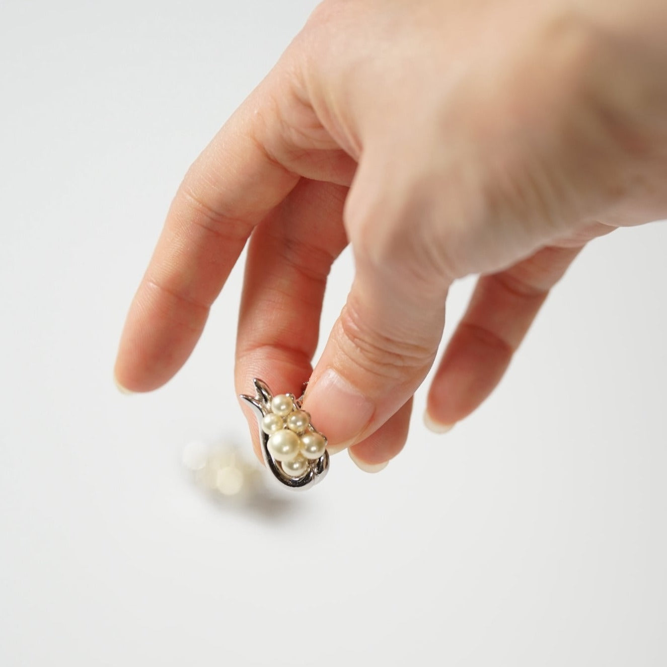 AVON PEARL SILVER EARRING<br>エイボン・パール・シルバー・イヤリング