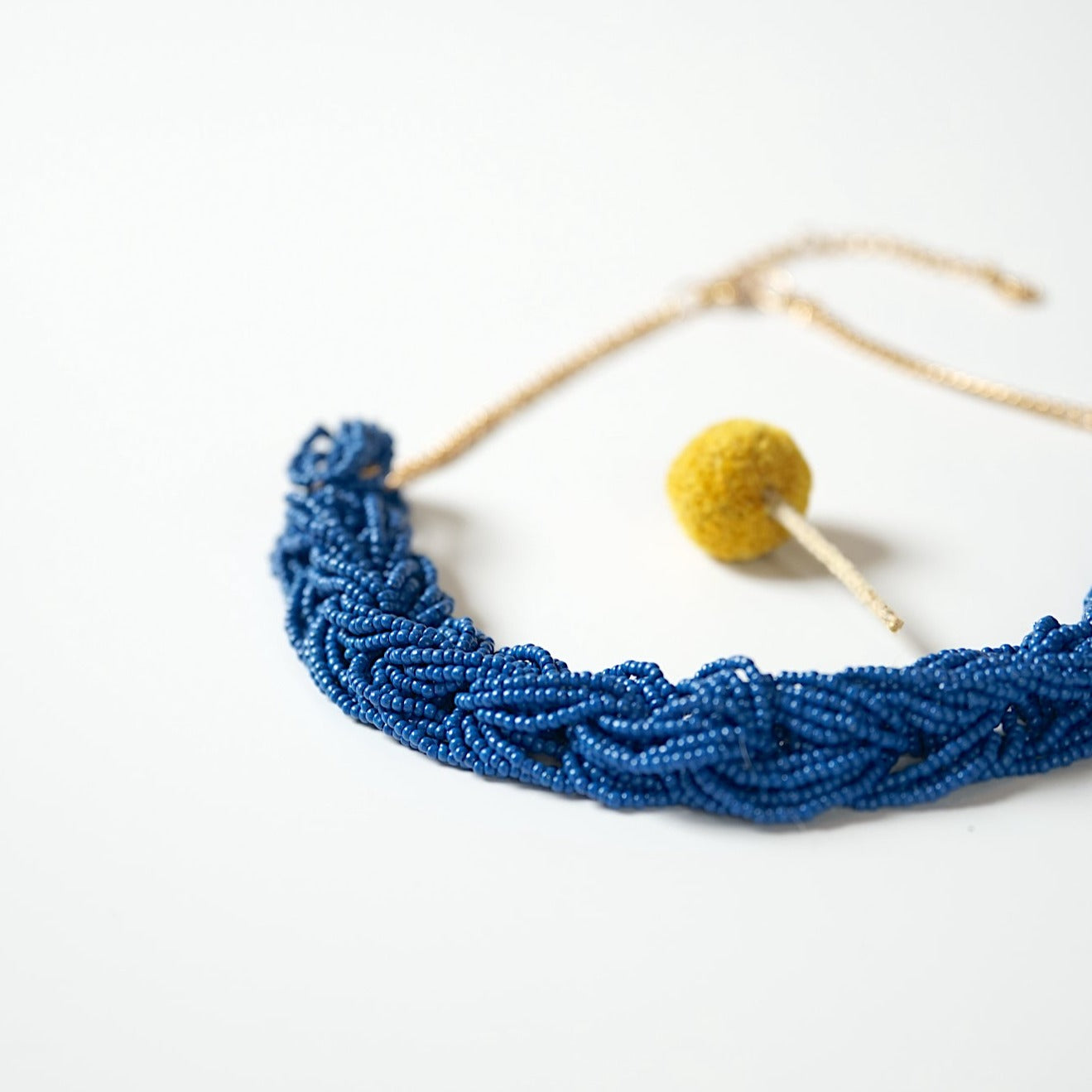 BLUE BEADS NECKLACE<br>22