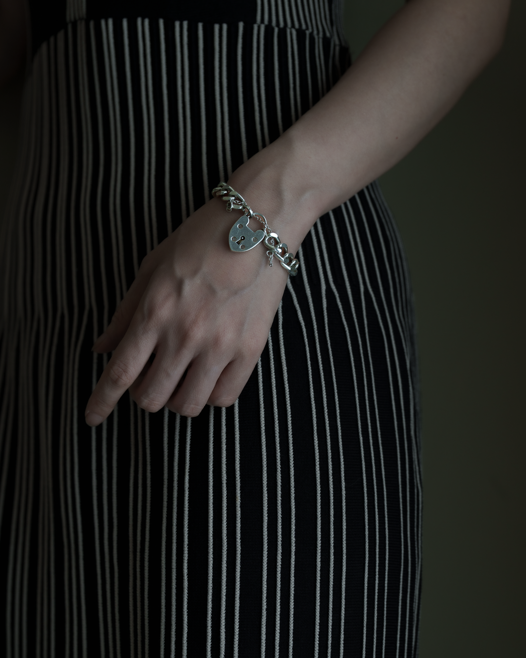 1975｜Silver Heart Padlock Bracelet