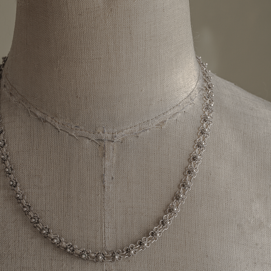 C.1950-｜Silver Flower-Link Vintage Chain Necklace