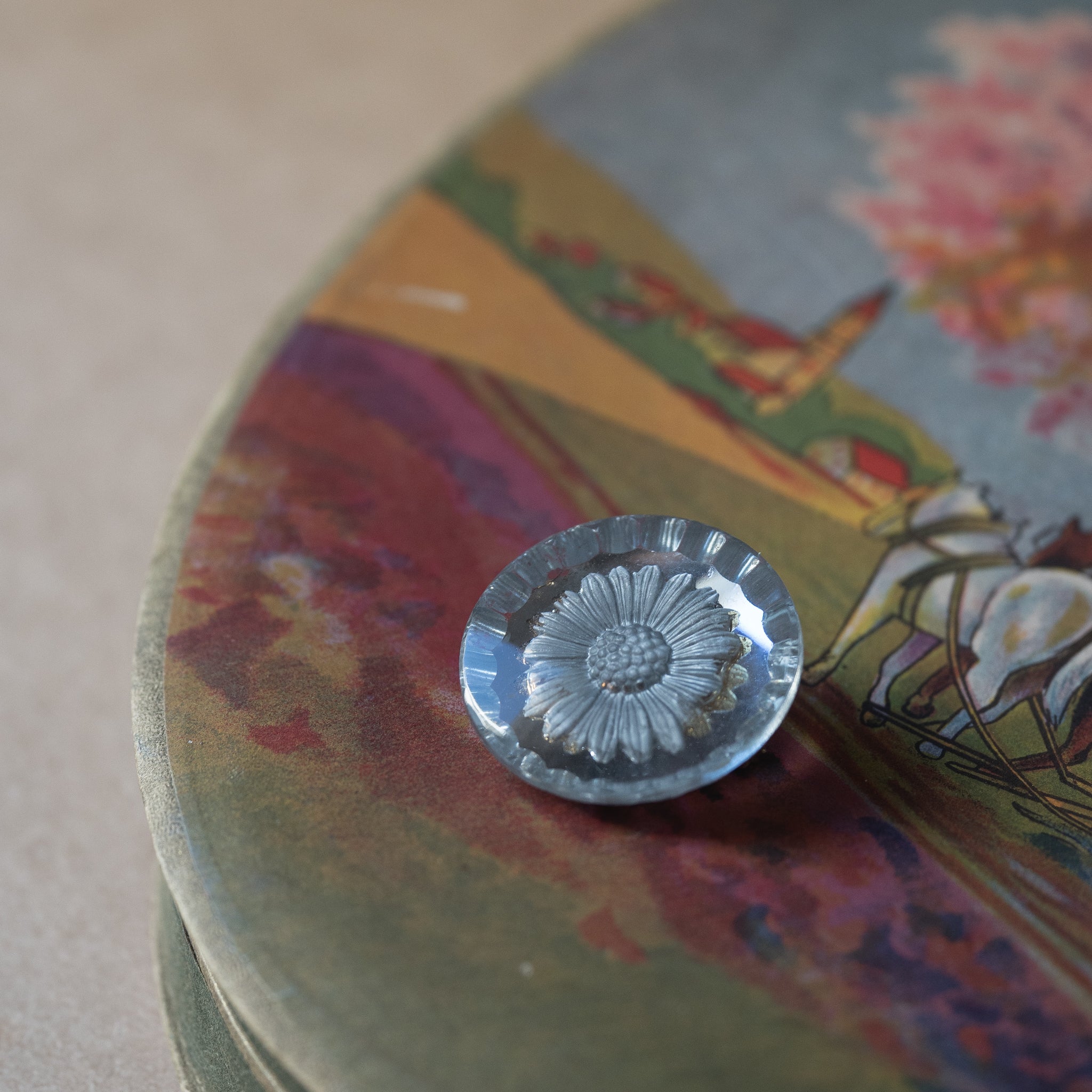 Daisy Clear Glass Brooch