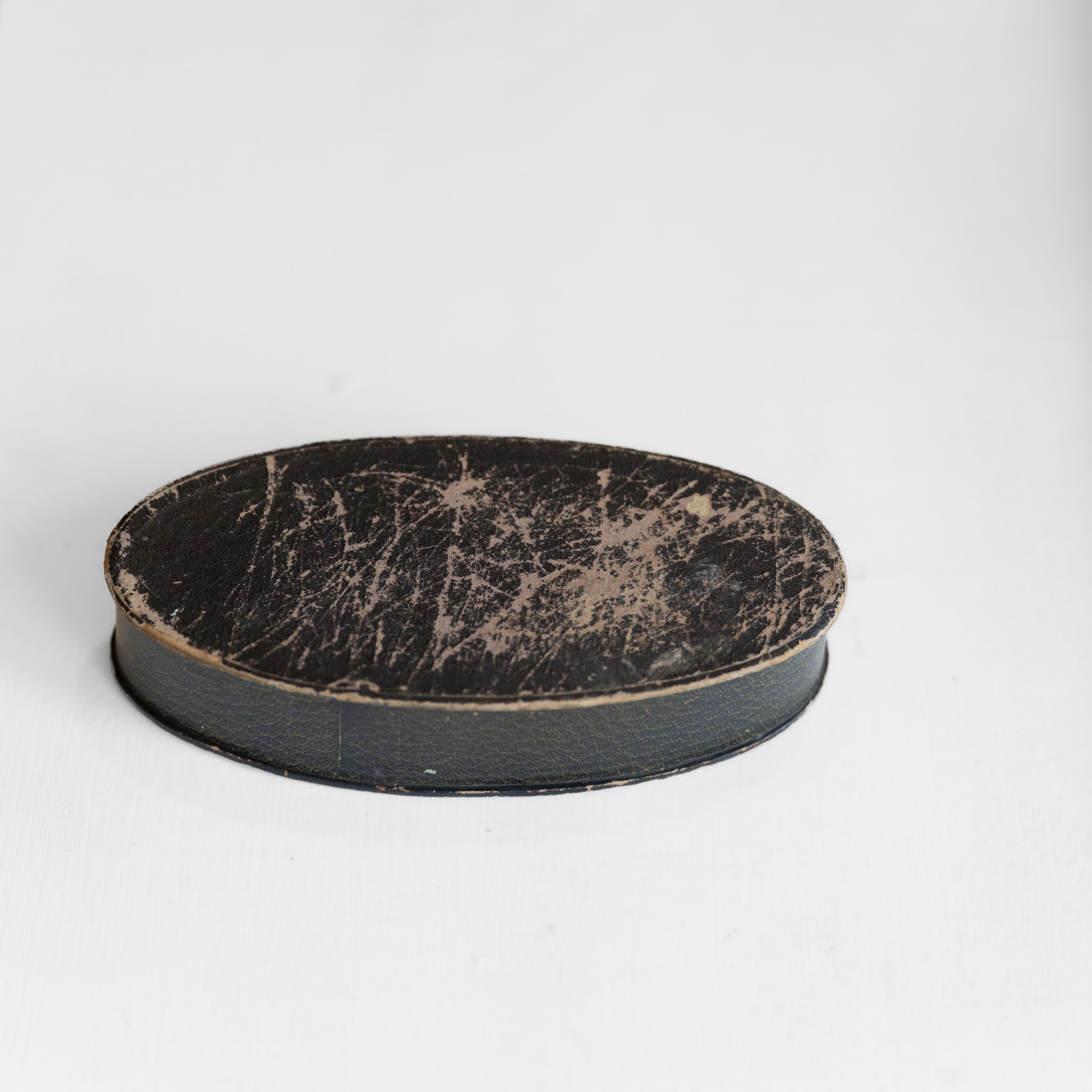 Wooden Bird Relief Paper Box｜C.1880 - 1910