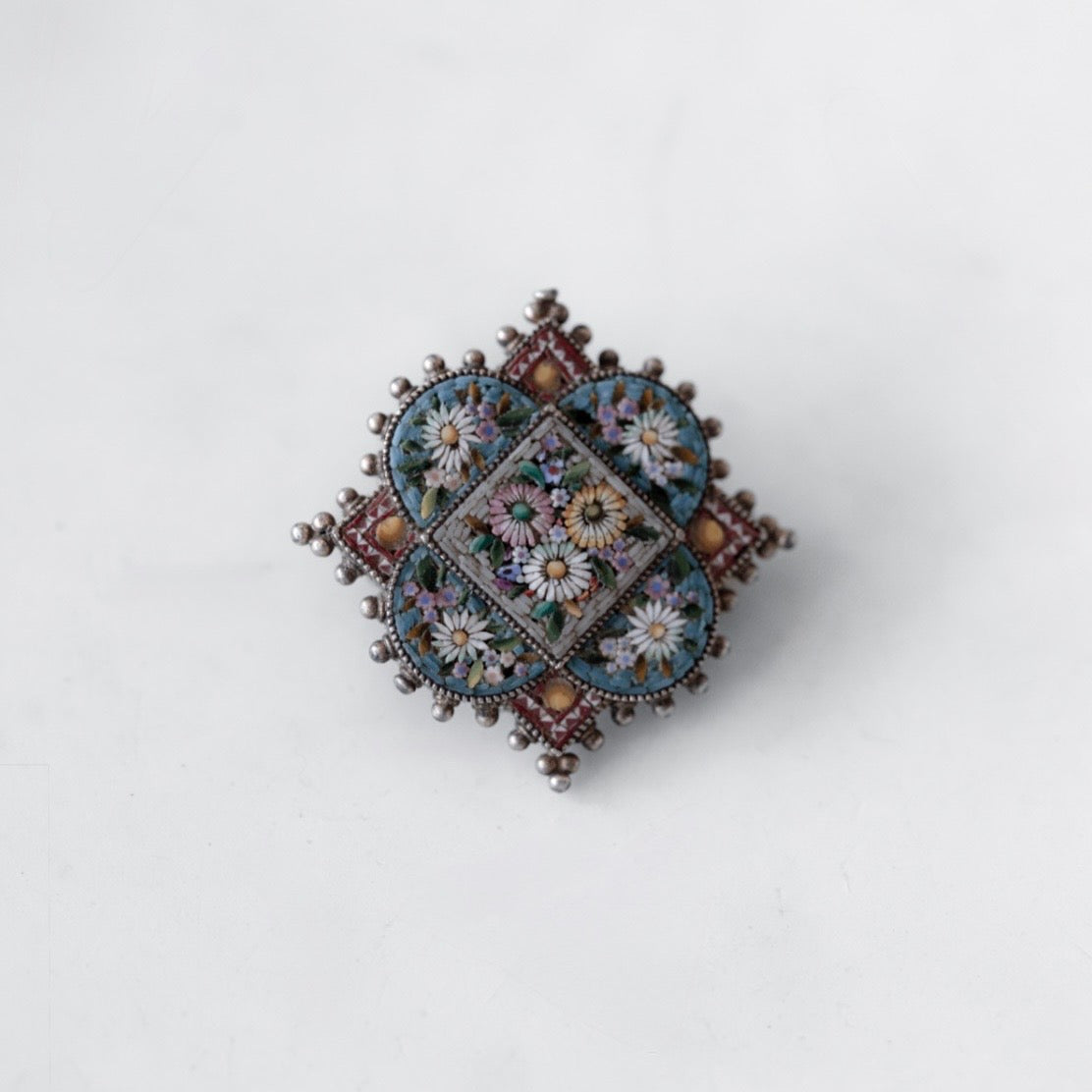 C.1900｜Micro Mosaic Little Daisy Garden Brooch