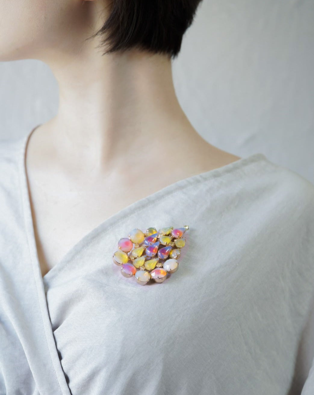 KRAMER NY Milky Glass Brooch
