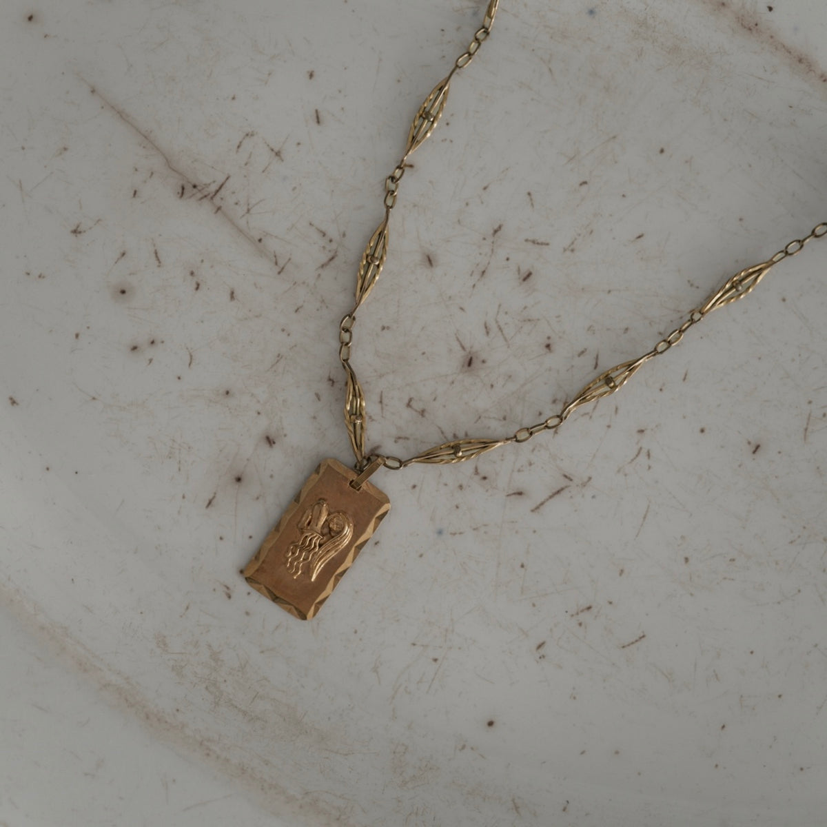 C.1930｜French Gold Plated Zodiac Pendant Top