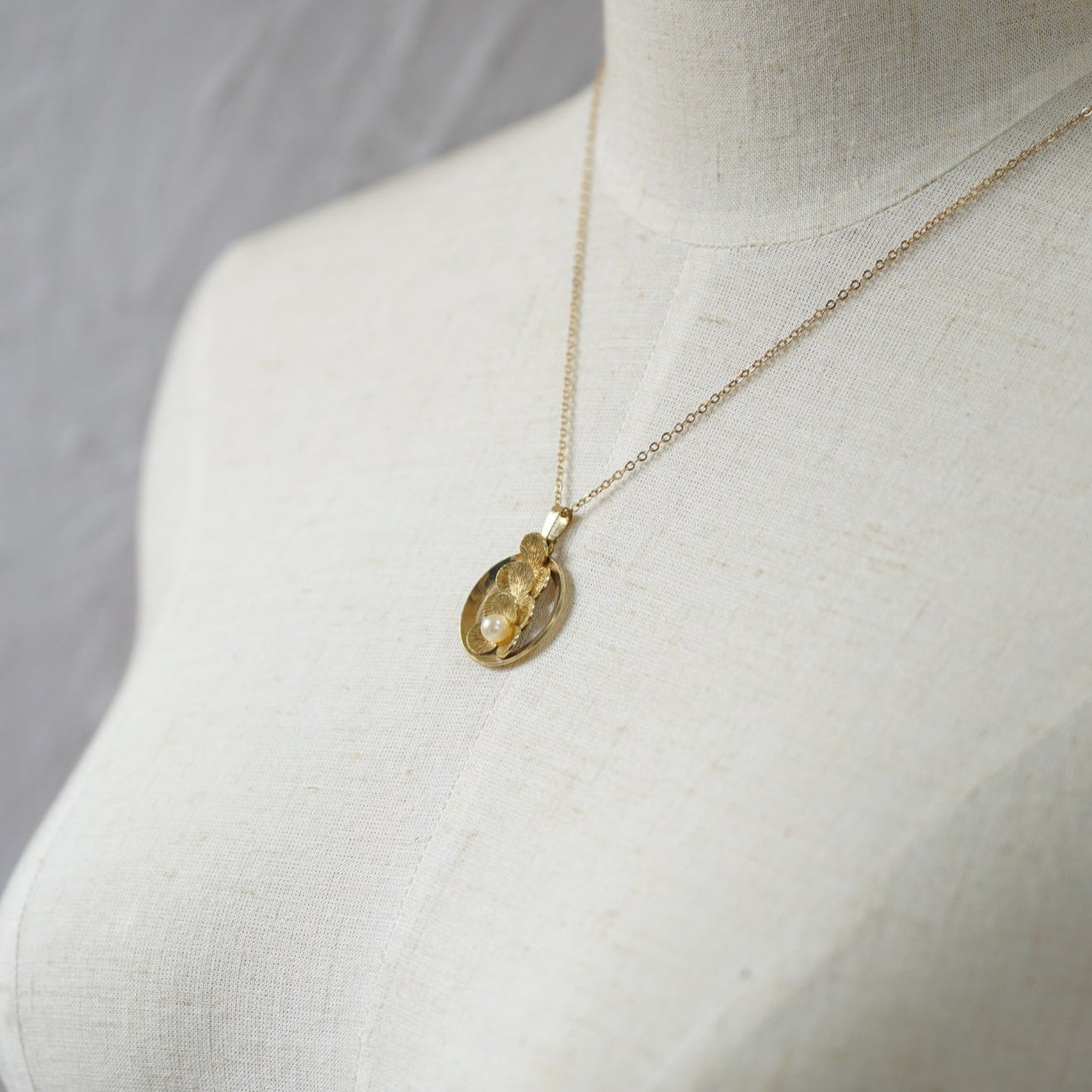 FLOWER & PEARL 14ct GOLD NECKLACE<br>フラワーパール・ゴールド・ネックレス
